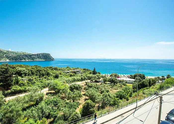 Blue Maraci 2 - Sea View, Kitchen, Access